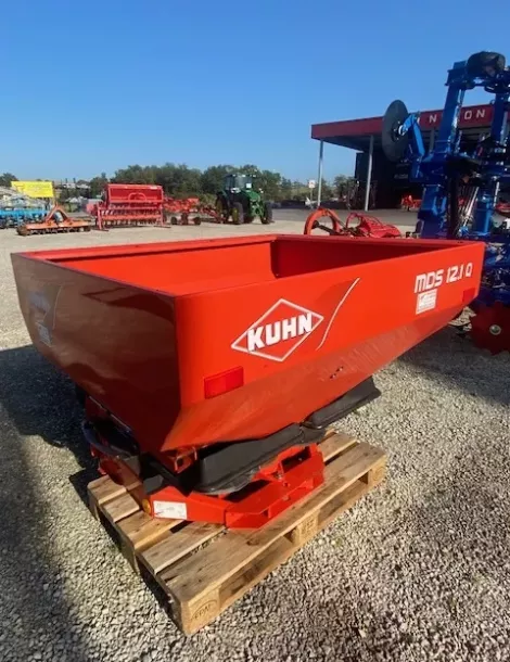 Distributeur d'engrais KUHN MDS12.1